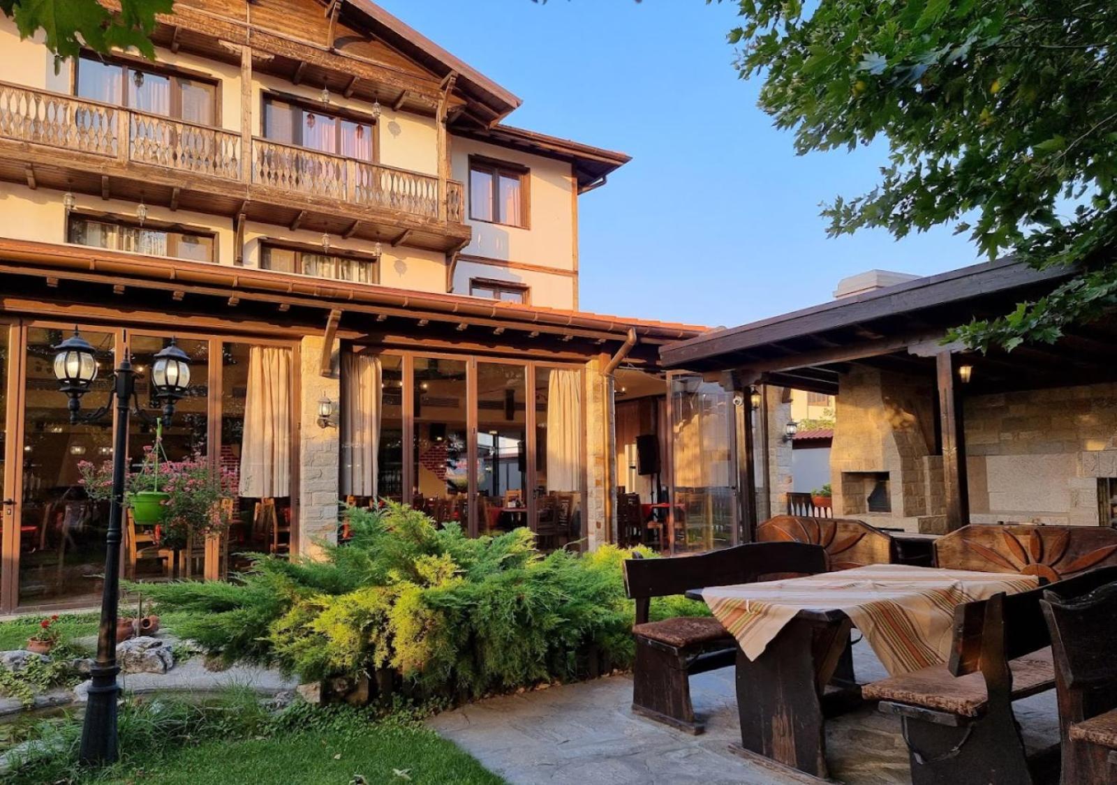 Rodopska House Хотел 2*